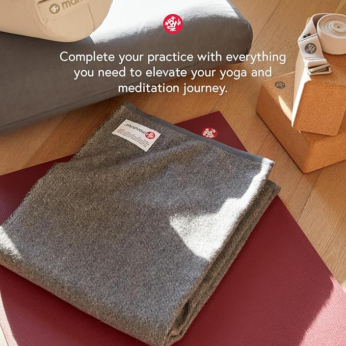 Manduka PRO Travel Yoga Mat 71" - 2mm | Foldable & Travel Friendly | Lifetime Durability | Teacher Approved | Hygienic Construction | 71 x 24 inches | Black Sage Mist