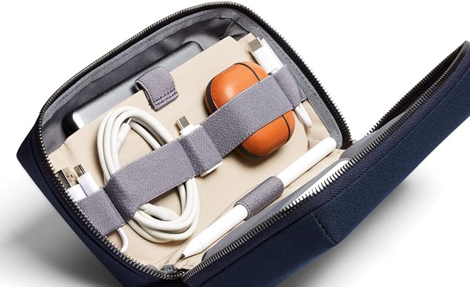 Bellroy Tech Kit (Tech Accessories Organizer Pouch, Zipper Closure Design, Stores Power Bank, Phone Charger, Cables & More, Internal)