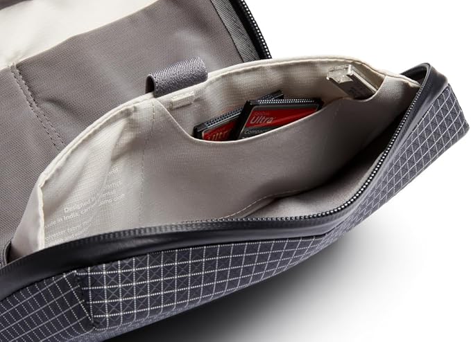 Bellroy Tech Kit (Tech Accessories Organizer Pouch, Zipper Closure Design, Stores Power Bank, Phone Charger, Cables & More, Internal)