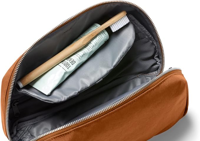 Bellroy Toiletry Kit Plus – (Toiletries pouch, bag)