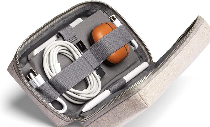 Bellroy Tech Kit (Tech Accessories Organizer Pouch, Zipper Closure Design, Stores Power Bank, Phone Charger, Cables & More, Internal)