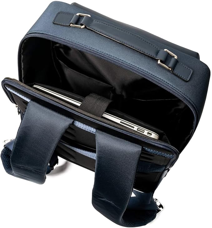 Maverick & Co. Explorer Light Backpack, Compatible with 15.6" laptop, for Men & Women (Navy)