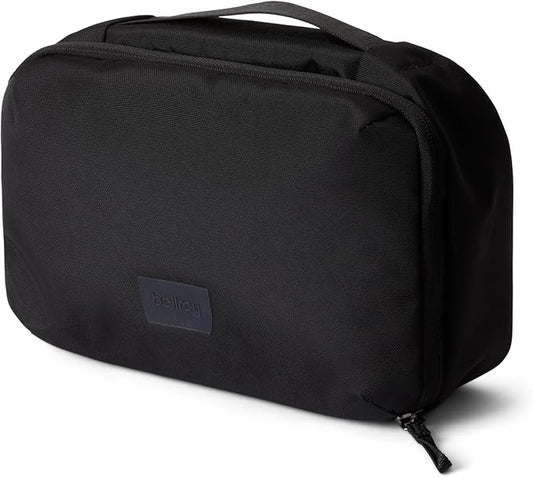 Bellroy Hanging Toiletry Kit (hanging 3 liter toiletry bag for men and women, and designed for travel) - Black
