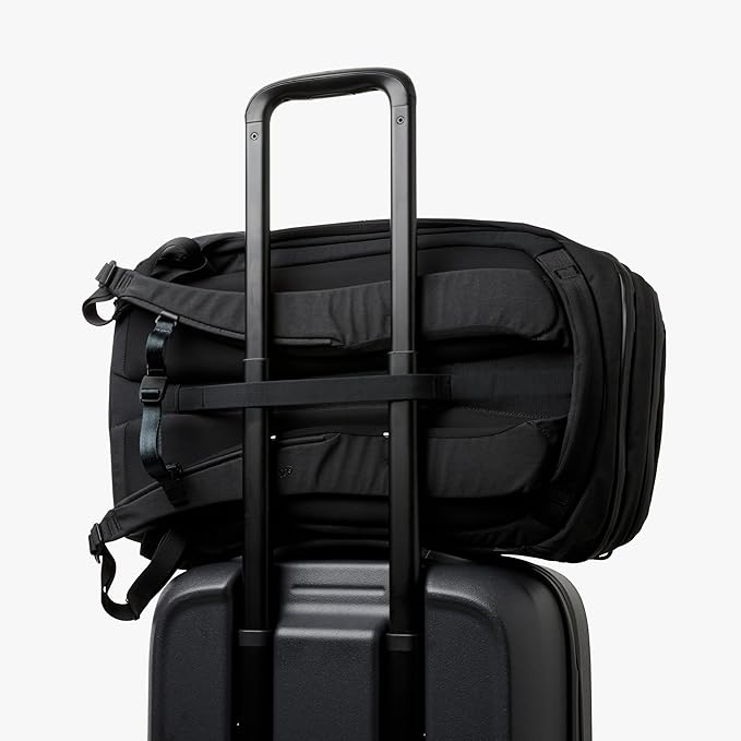 Bellroy Venture Ready Pack 26L (with luggage pass-through) - Black
