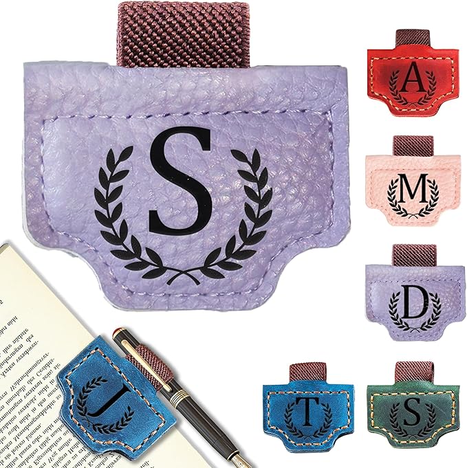 Personalized Bygone Mark Bookmark with Pen Holder, Leather Magnetic Bookmark 26 Letters Name Initial Bookmarks for Readers, Book Lover Gifts for Women Men Notebook Accessories (Purple, S)