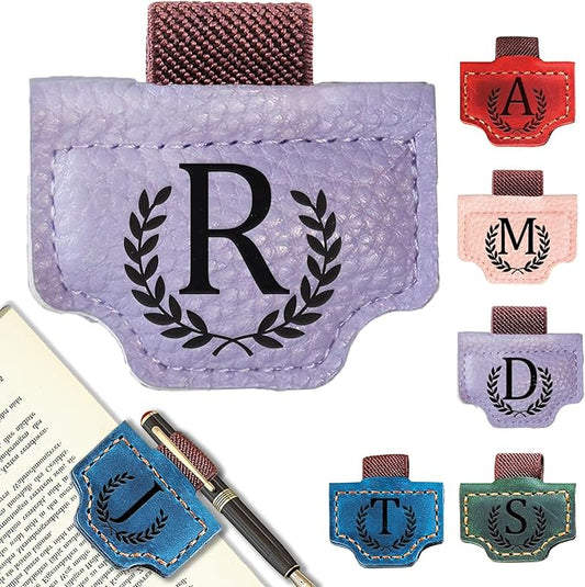 Personalized Bygone Mark Bookmark with Pen Holder, Leather Magnetic Bookmark 26 Letters Name Initial Bookmarks for Readers, Book Lover Gifts for Women Men Notebook Accessories (Purple, R)