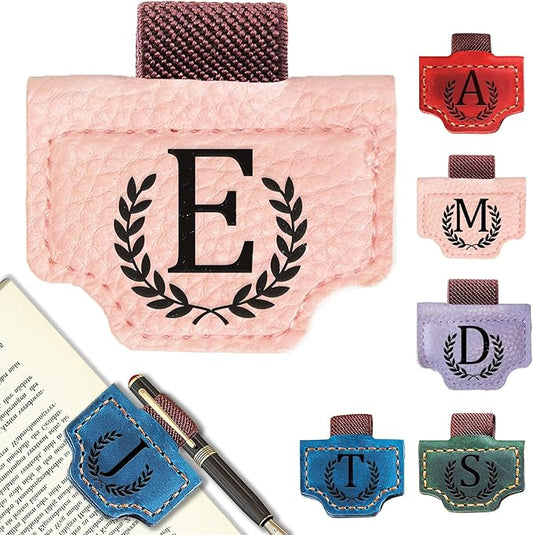 Personalized Bygone Mark Bookmark with Pen Holder, Leather Magnetic Bookmark 26 Letters Name Initial Bookmarks for Readers, Book Lover Gifts for Women Men Notebook Accessories (Pink, E)