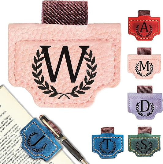 Personalized Bygone Mark Bookmark with Pen Holder, Leather Magnetic Bookmark 26 Letters Name Initial Bookmarks for Readers, Book Lover Gifts for Women Men Notebook Accessories (Pink, W)
