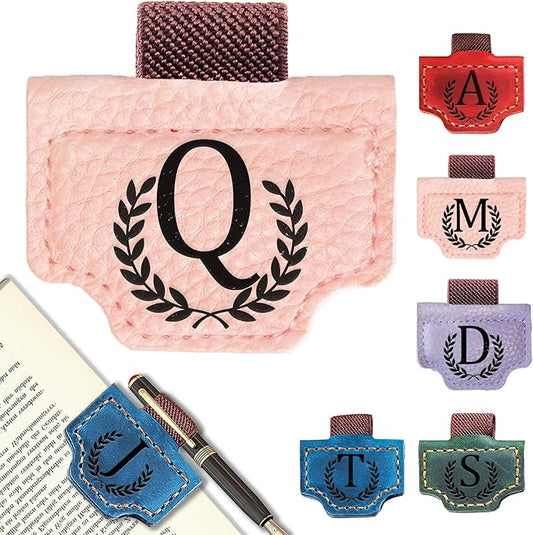 Personalized Bygone Mark Bookmark with Pen Holder, Leather Magnetic Bookmark 26 Letters Name Initial Bookmarks for Readers, Book Lover Gifts for Women Men Notebook Accessories (Pink, Q)